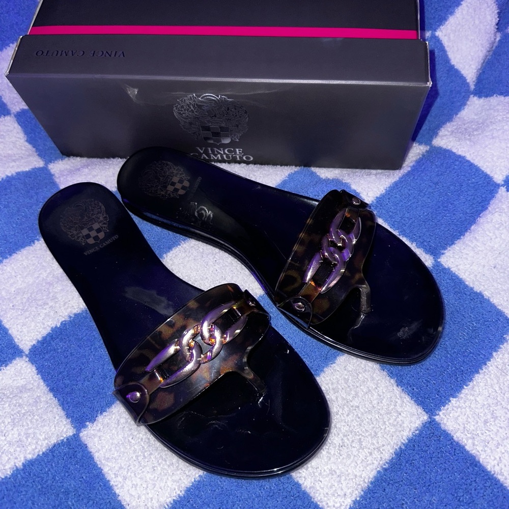 Vince Camuto Evolet jelly slide sandals
